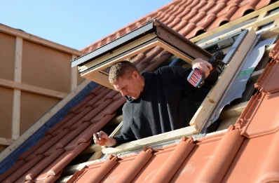 Pose de fenêtres de toit Velux à Gonfrière